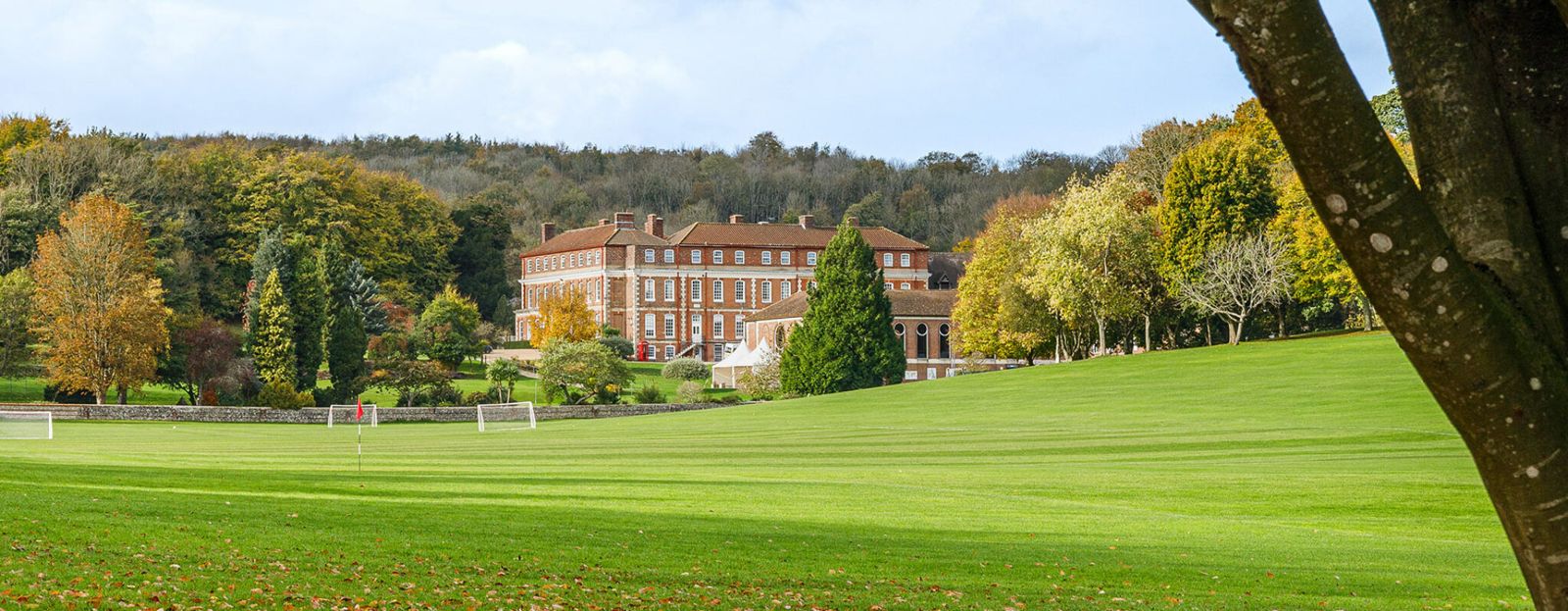 Inmersión en internado británico · West Sussex, Inglaterra
